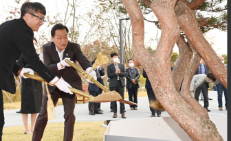 수목원 품은 도심 속 '수원 영흥숲공원' 개장