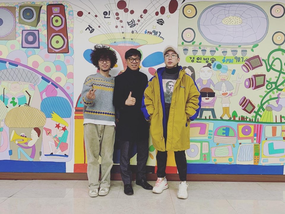 우주히피+배인혁2.jpg