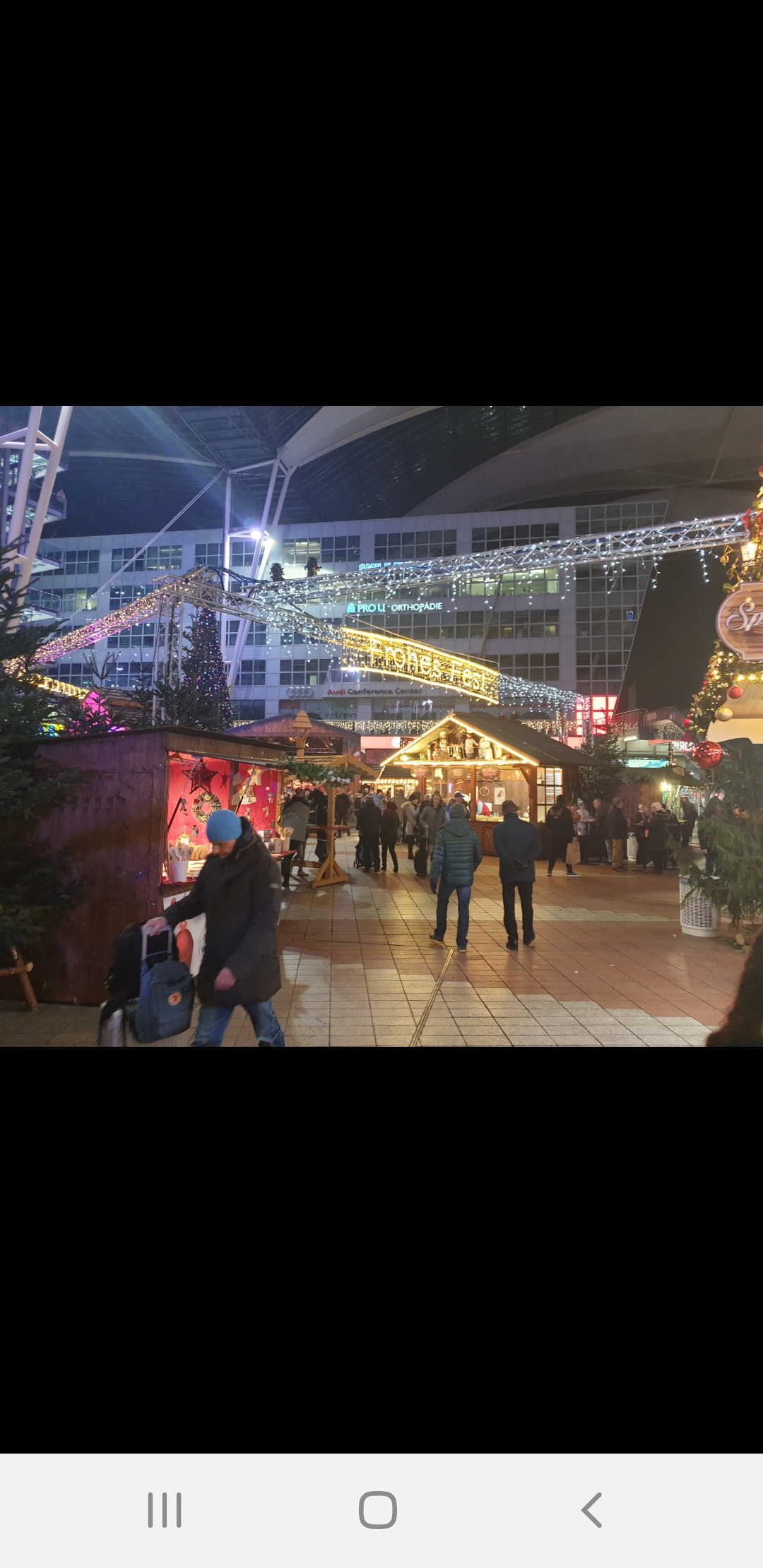 x_mas_munich_airport_small.jpg x_mas_munich_airport_small.jpg