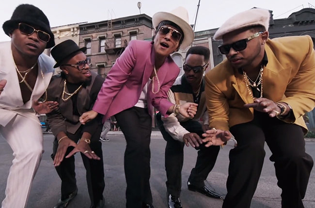 bruno-mars-mark-ronson-uptown2.jpg